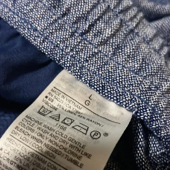 Linen shorts - Picture 3 of 4